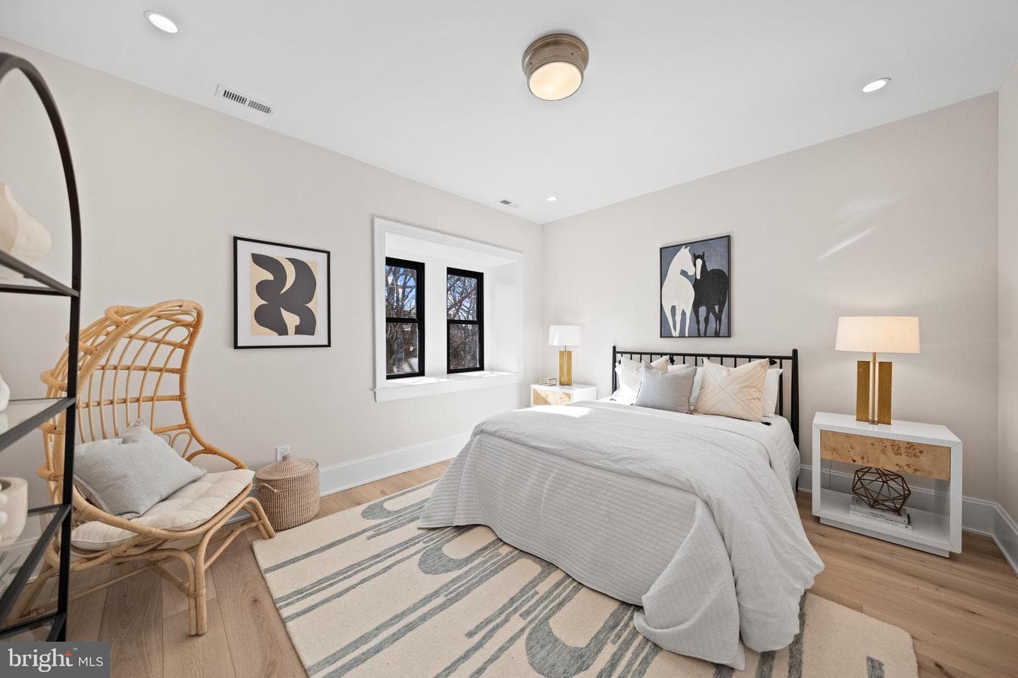 1863 Newton Street NW photo 30