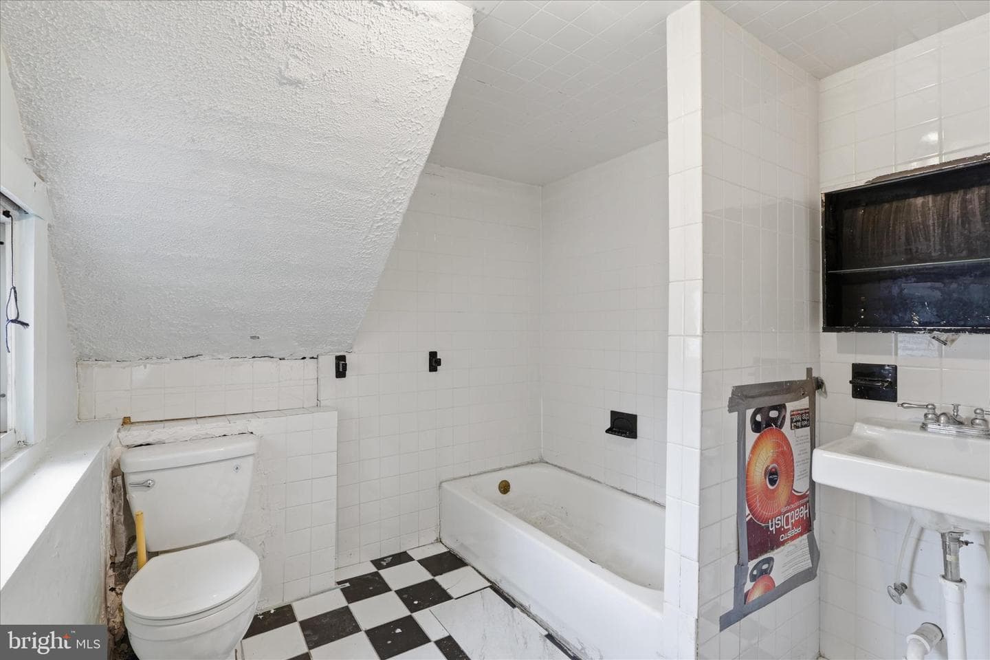 4142 7th Street NW photo 37