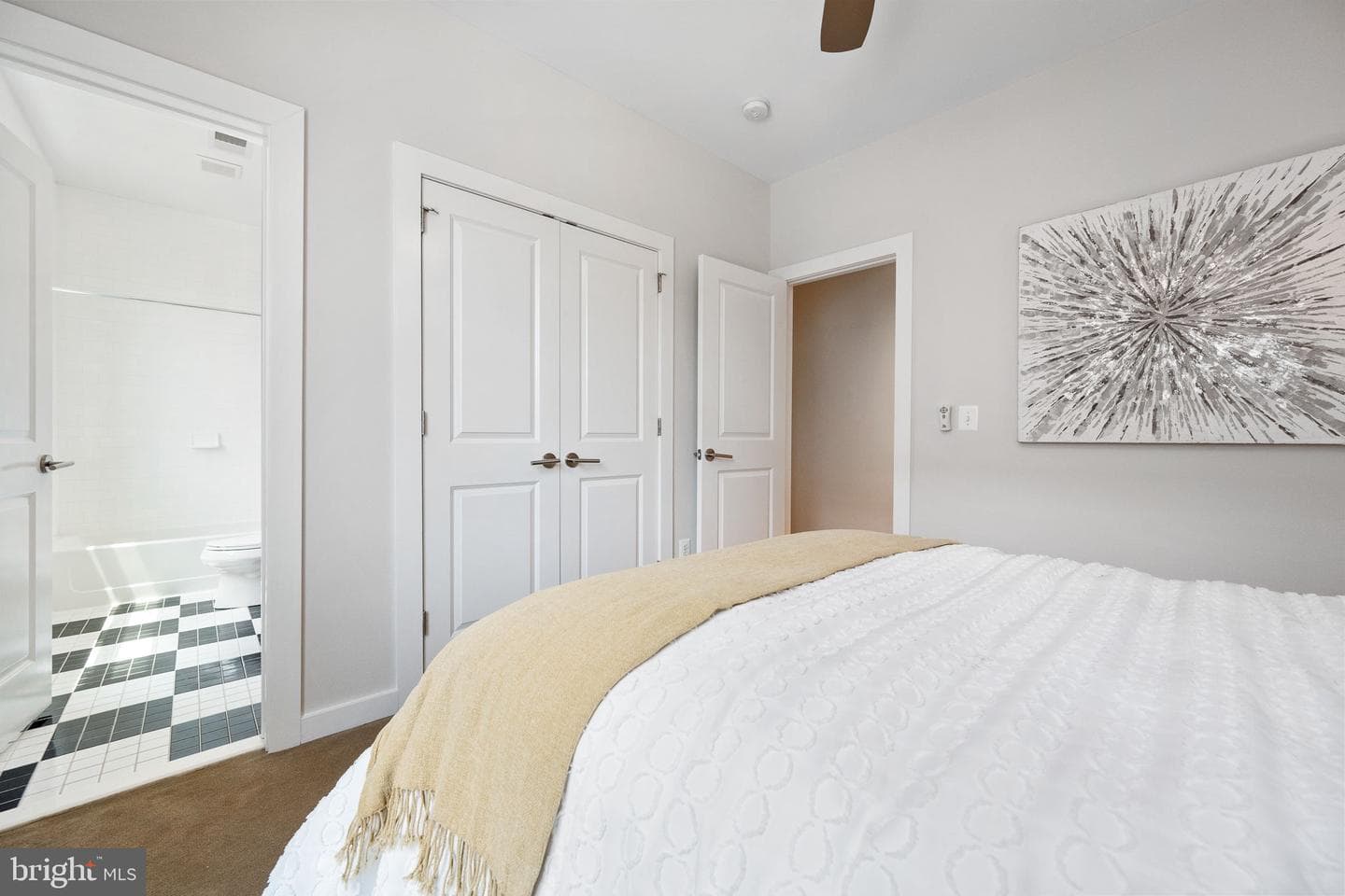 3577 Warder Street NW #102 photo 17