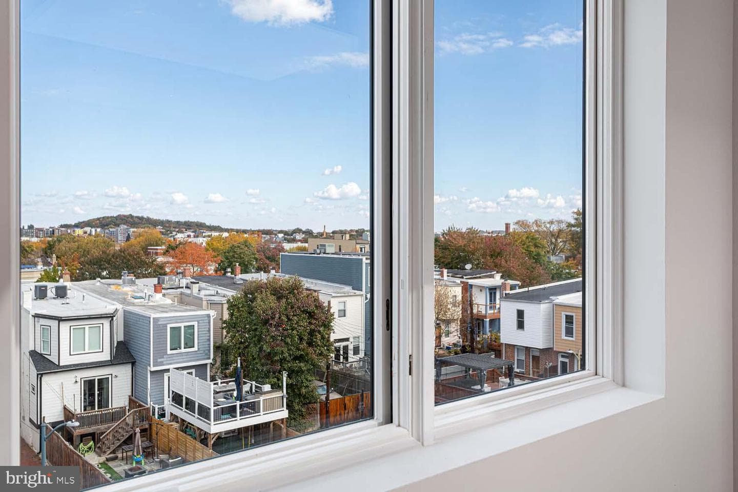1516 East Capitol Street NE #t photo 9