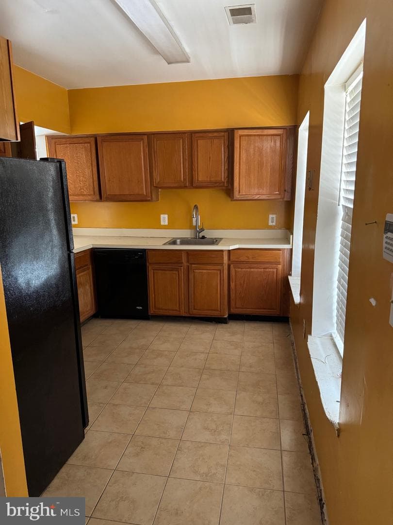 3710 Roosevelt Place NE #3710 photo 5