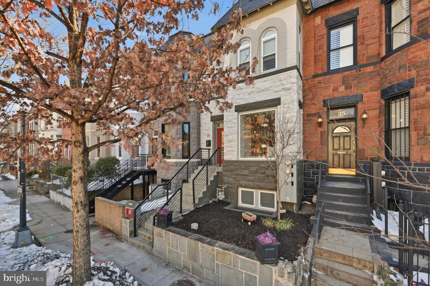 27 Quincy Place NE #1 photo 1
