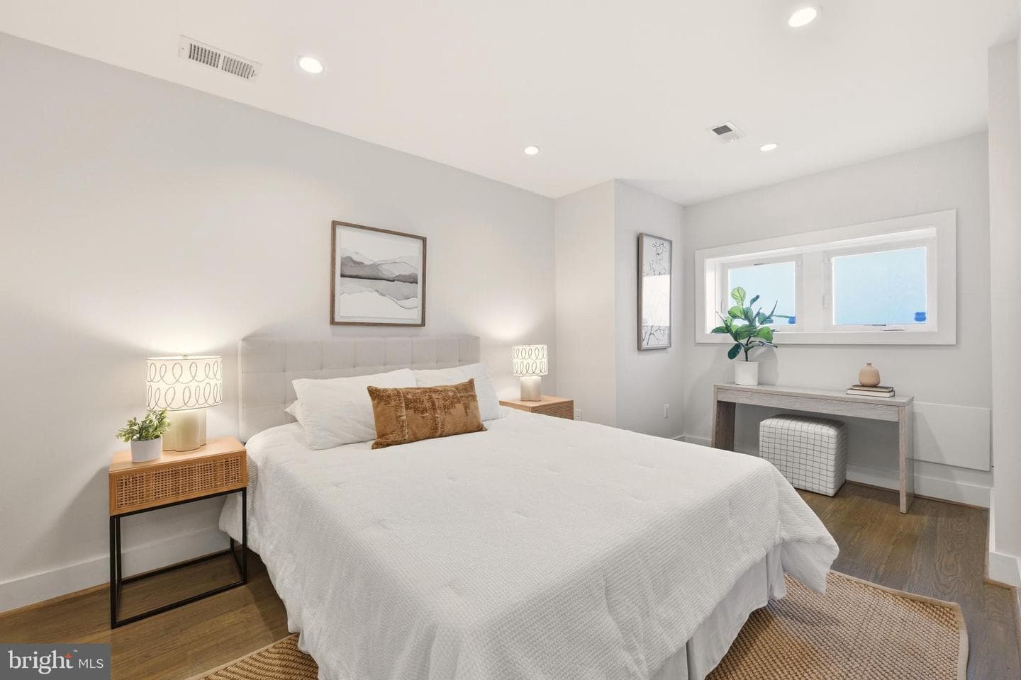 27 Quincy Place NE #1 photo 25