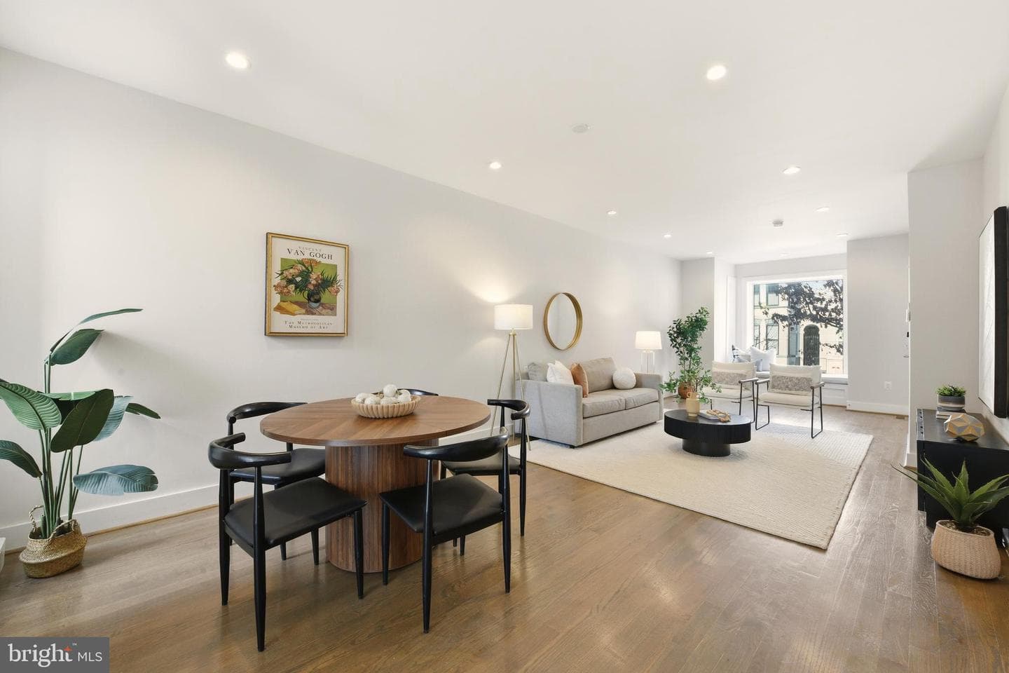 27 Quincy Place NE #1 photo 4