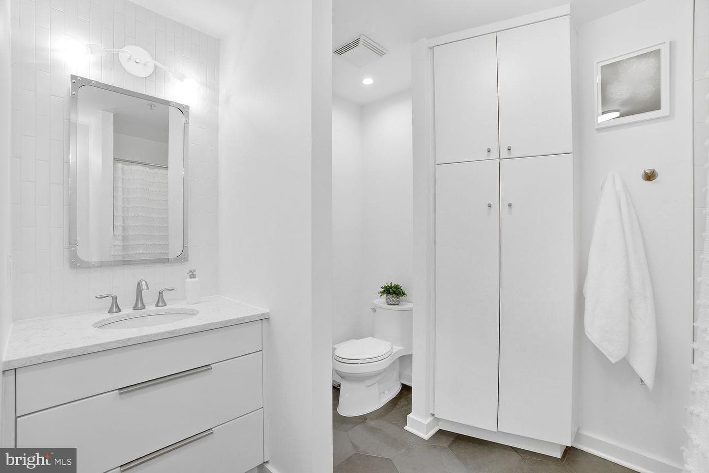 2120 Vermont Avenue NW #123 photo 18