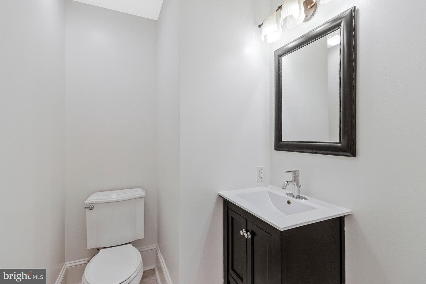 629 4th Street NE #1 photo 13