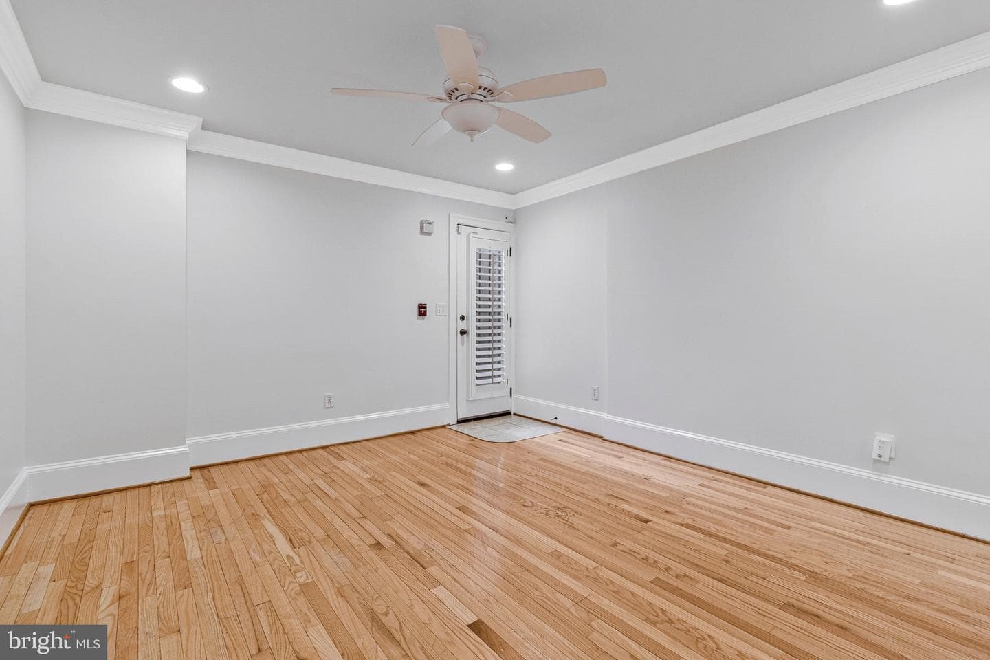 629 4th Street NE #1 photo 17