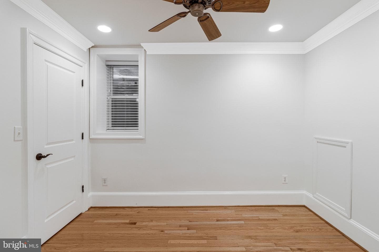 629 4th Street NE #1 photo 24