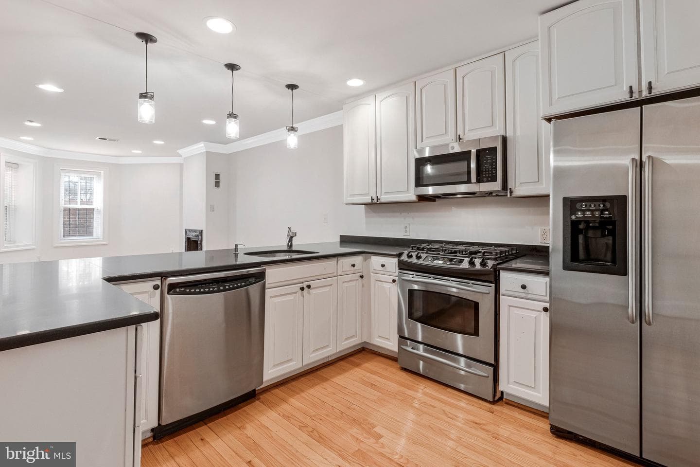 629 4th Street NE #1 photo 6
