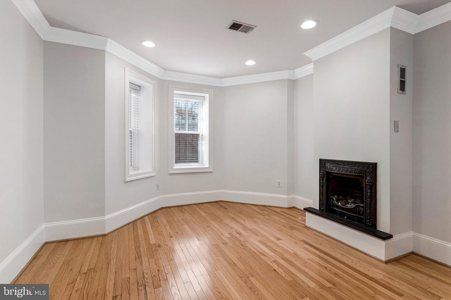 629 4th Street NE #1 photo 8