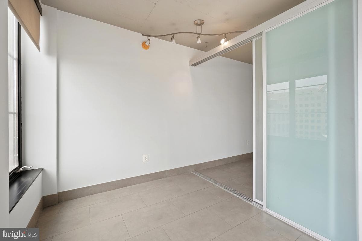 1133 14th Street NW #1103 photo 16