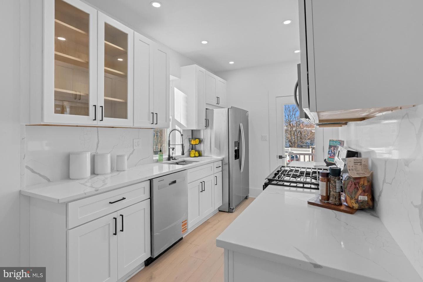 939 Shepherd Street NW photo 18