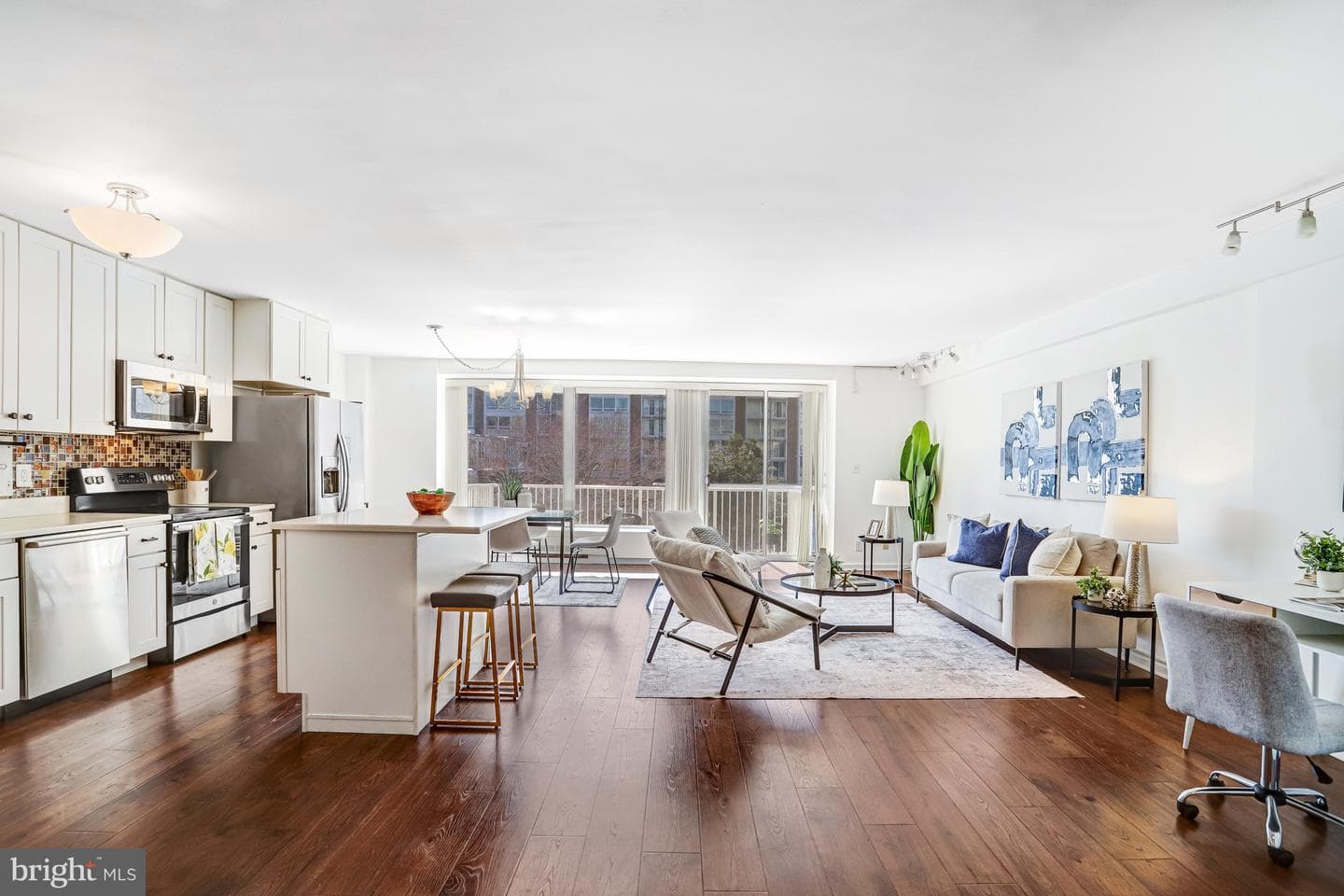 410 O Street SW #306 photo 9