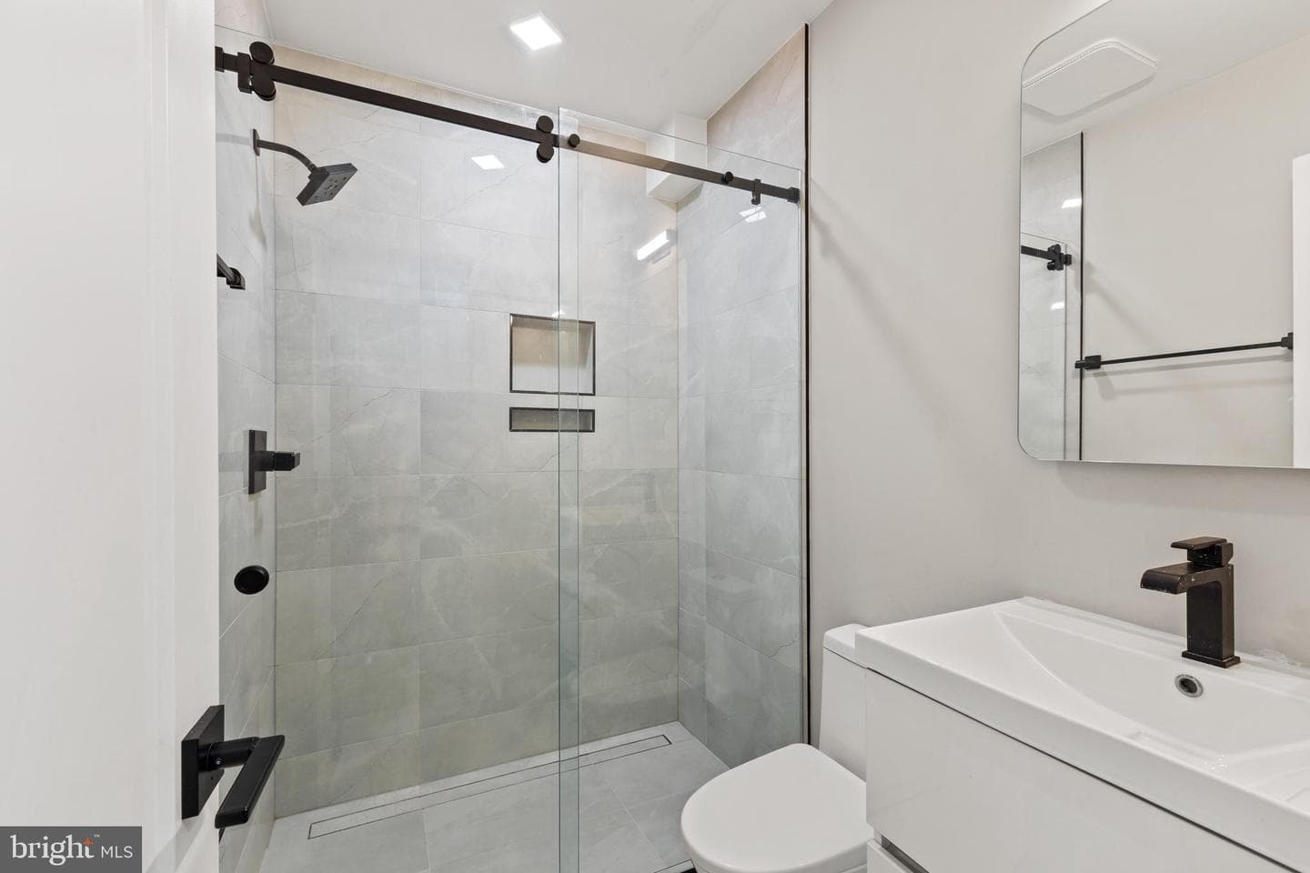1028 Bladensburg Road NE #37 photo 11