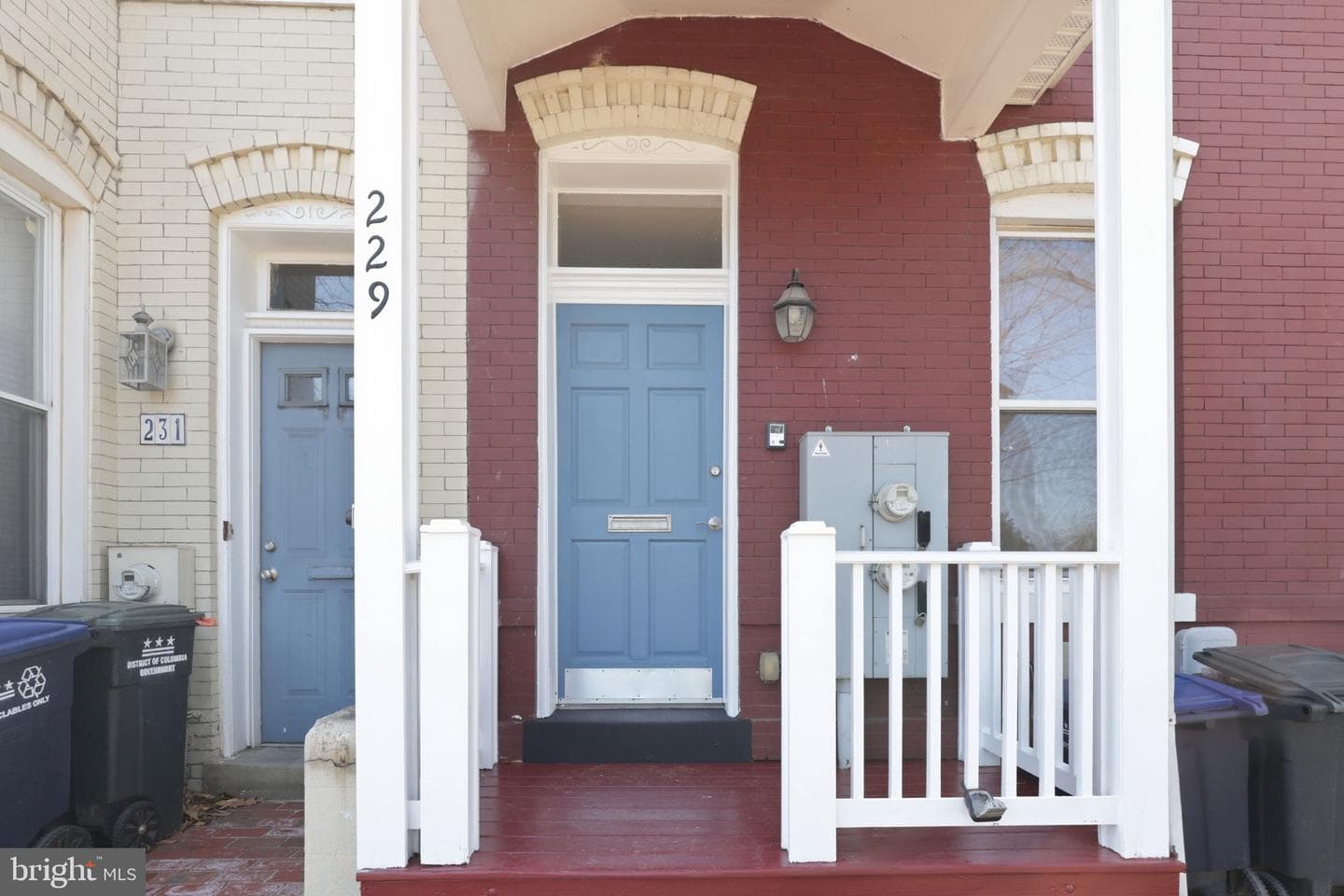229 14th Street SE #2, Washington