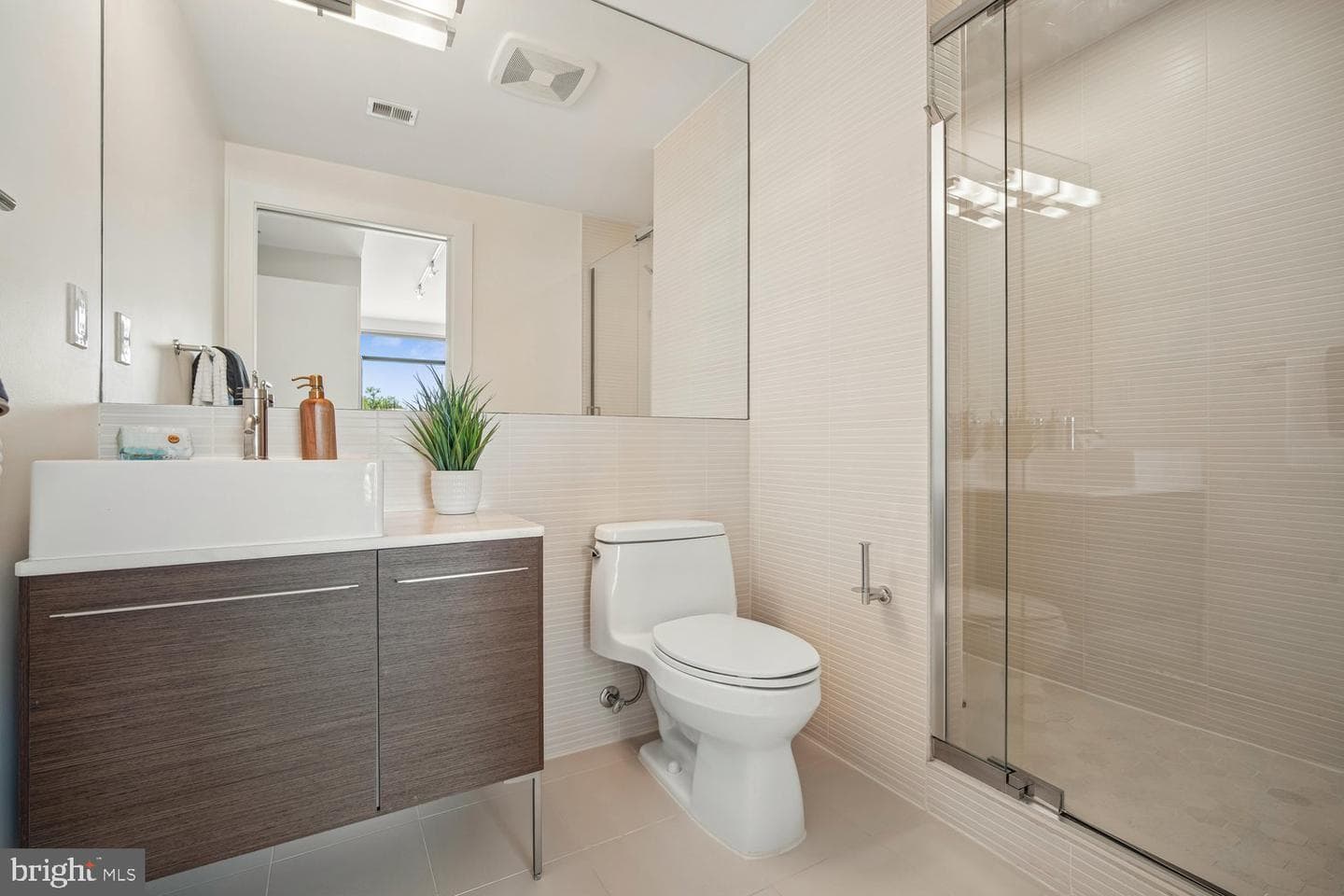 2818 Connecticut Avenue NW #502 photo 24