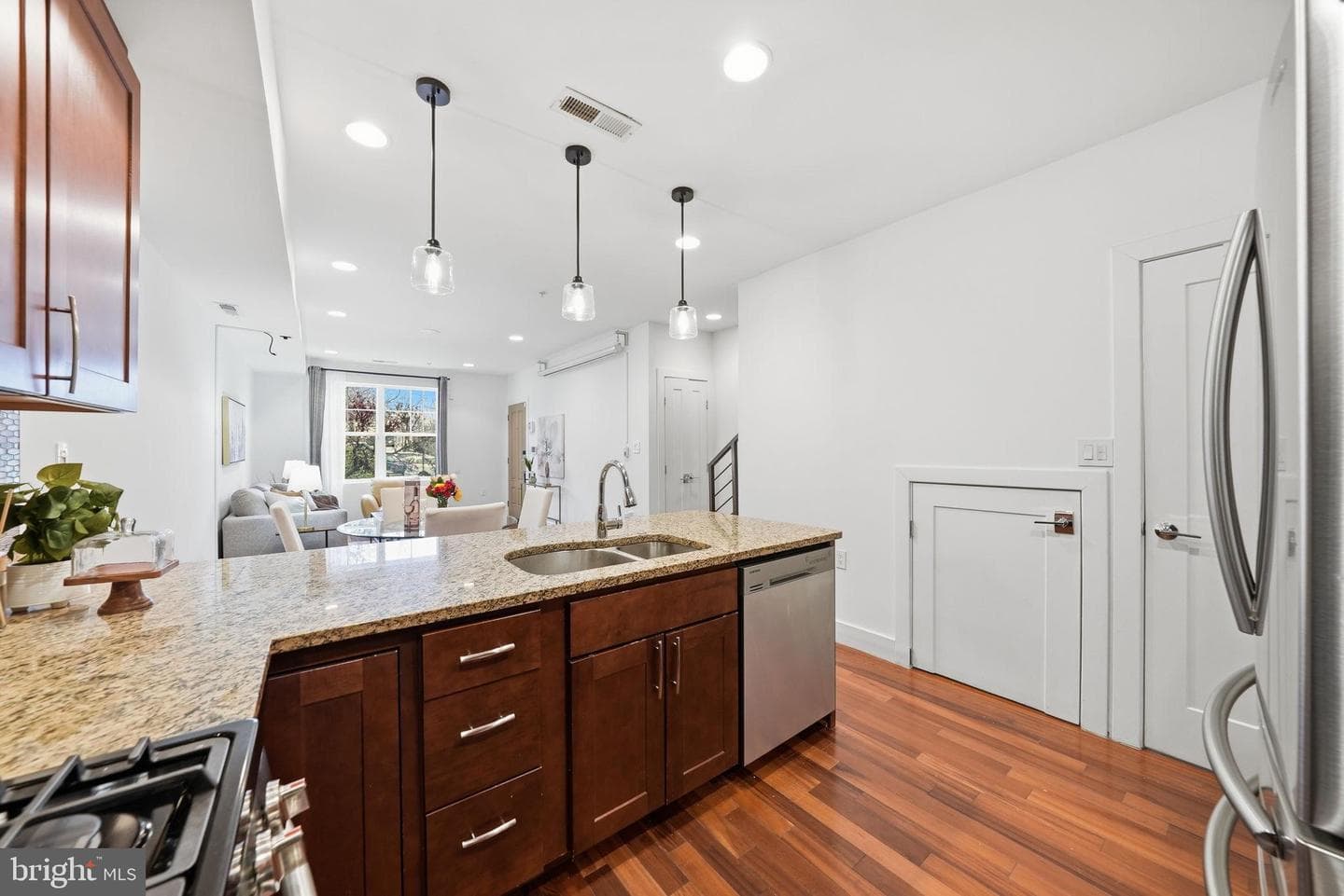 1512 F Street NE #2 photo 14