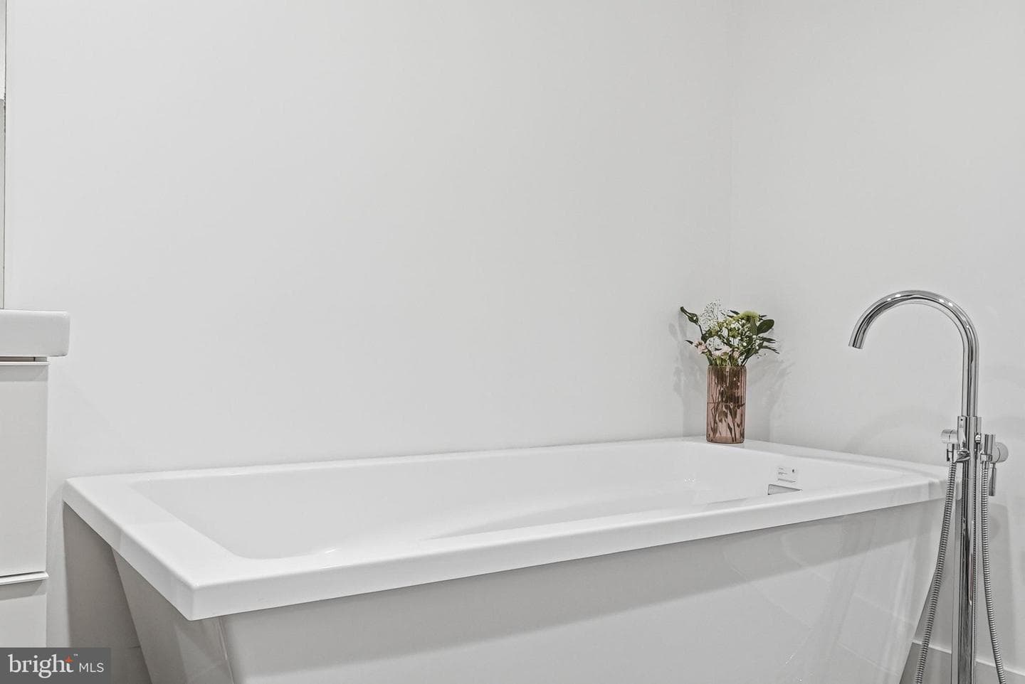 1512 F Street NE #2 photo 25