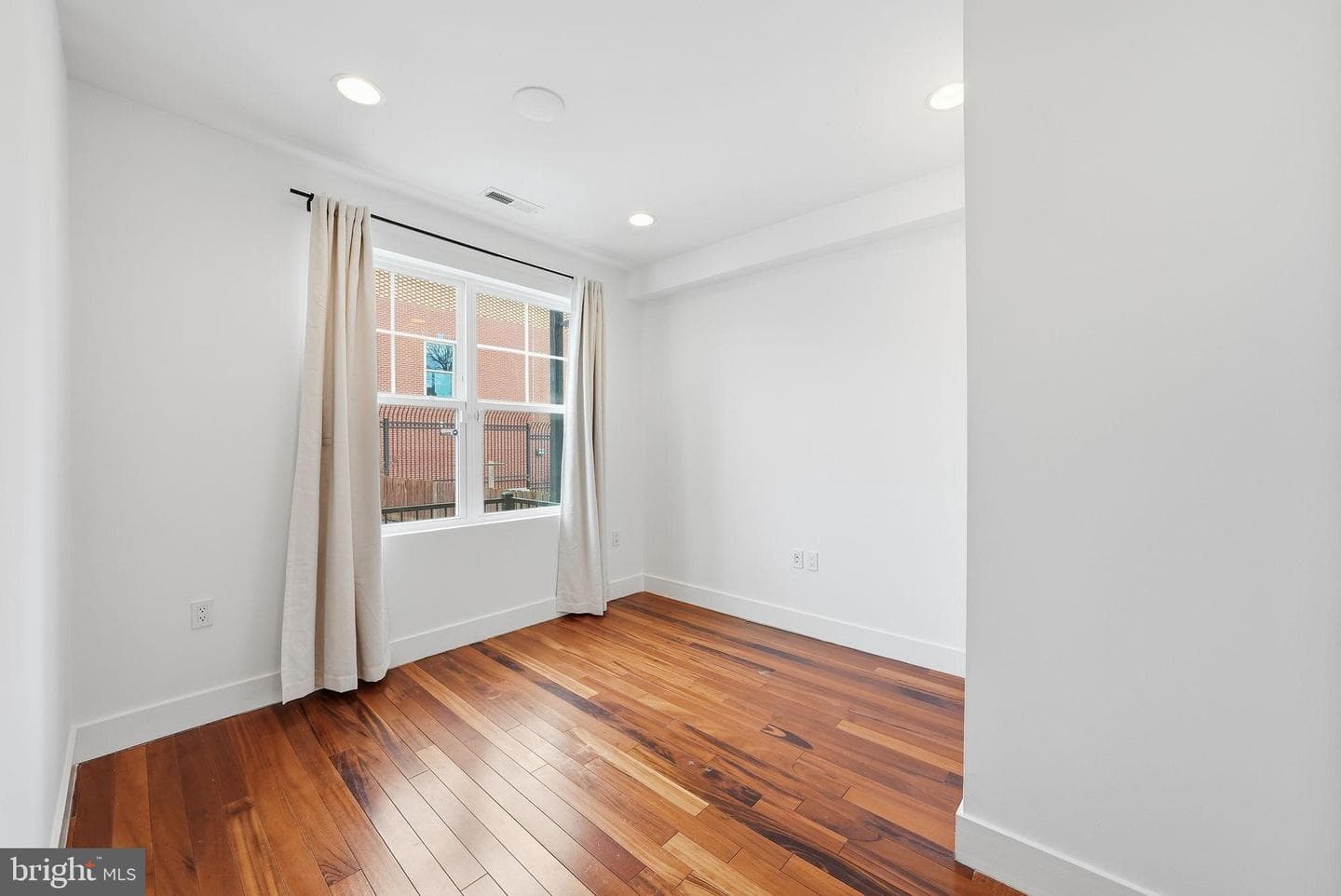1512 F Street NE #2 photo 30