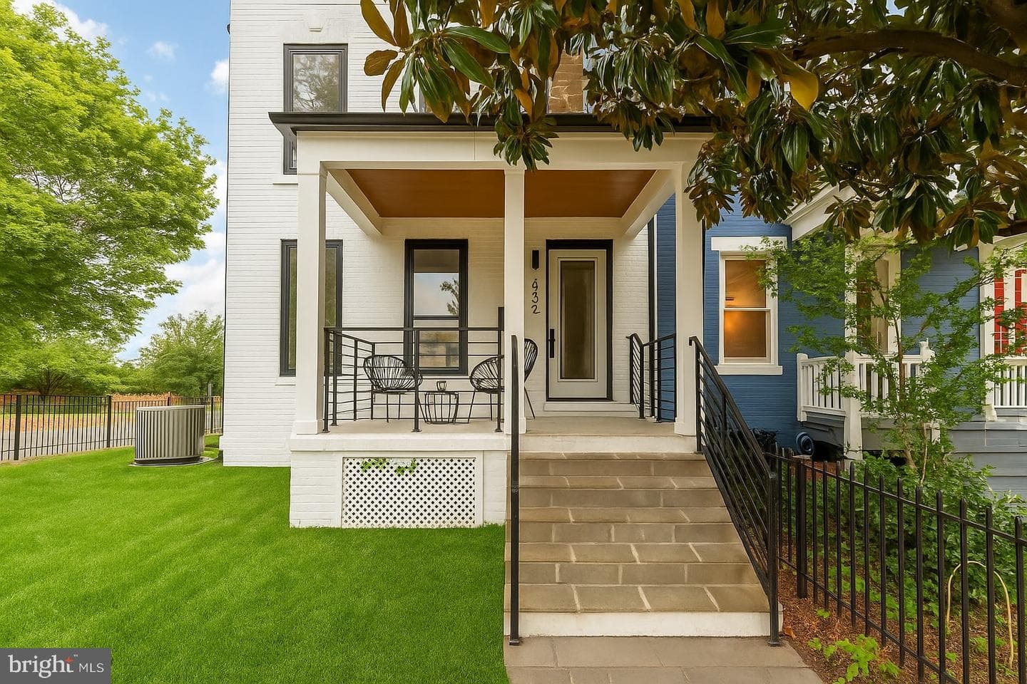 1631 G Street SE photo 2