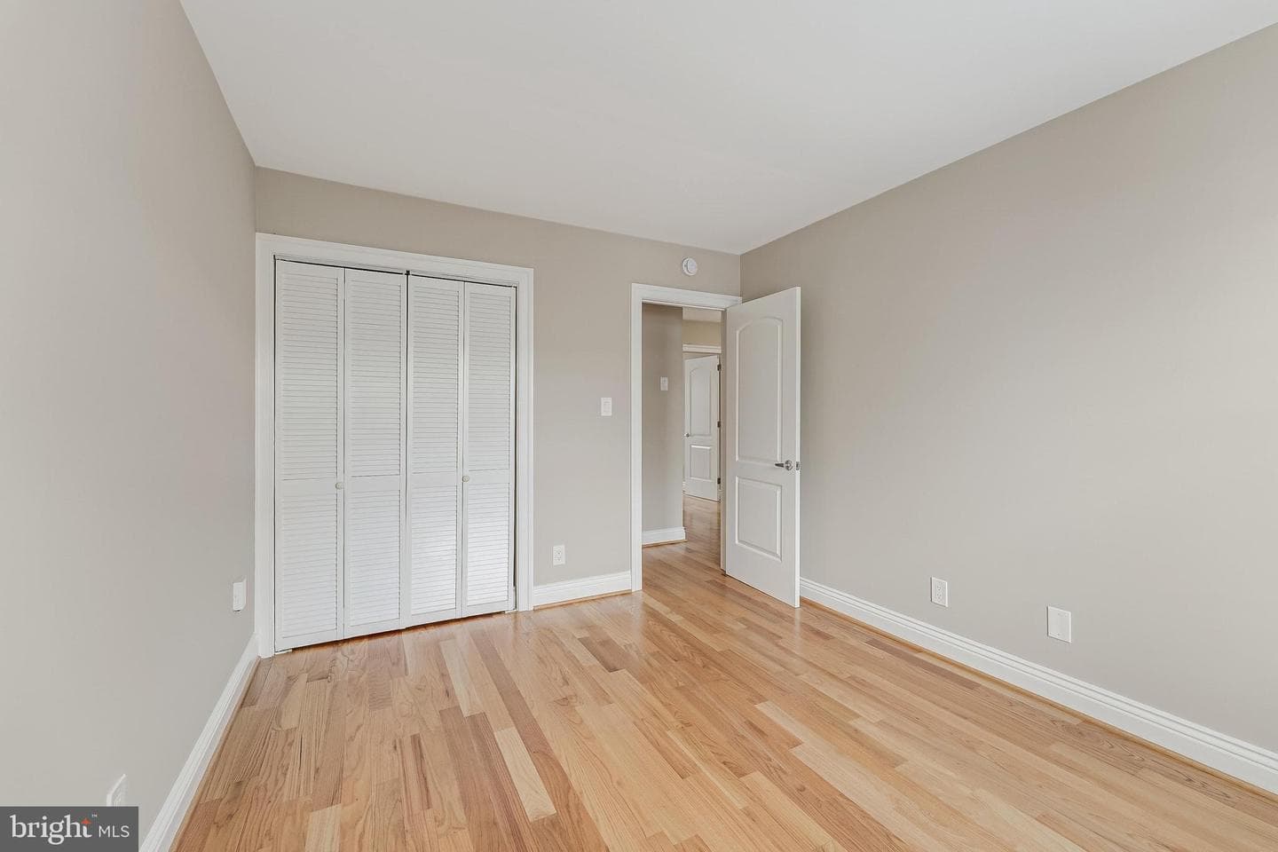 814 Geranium Street NW photo 35