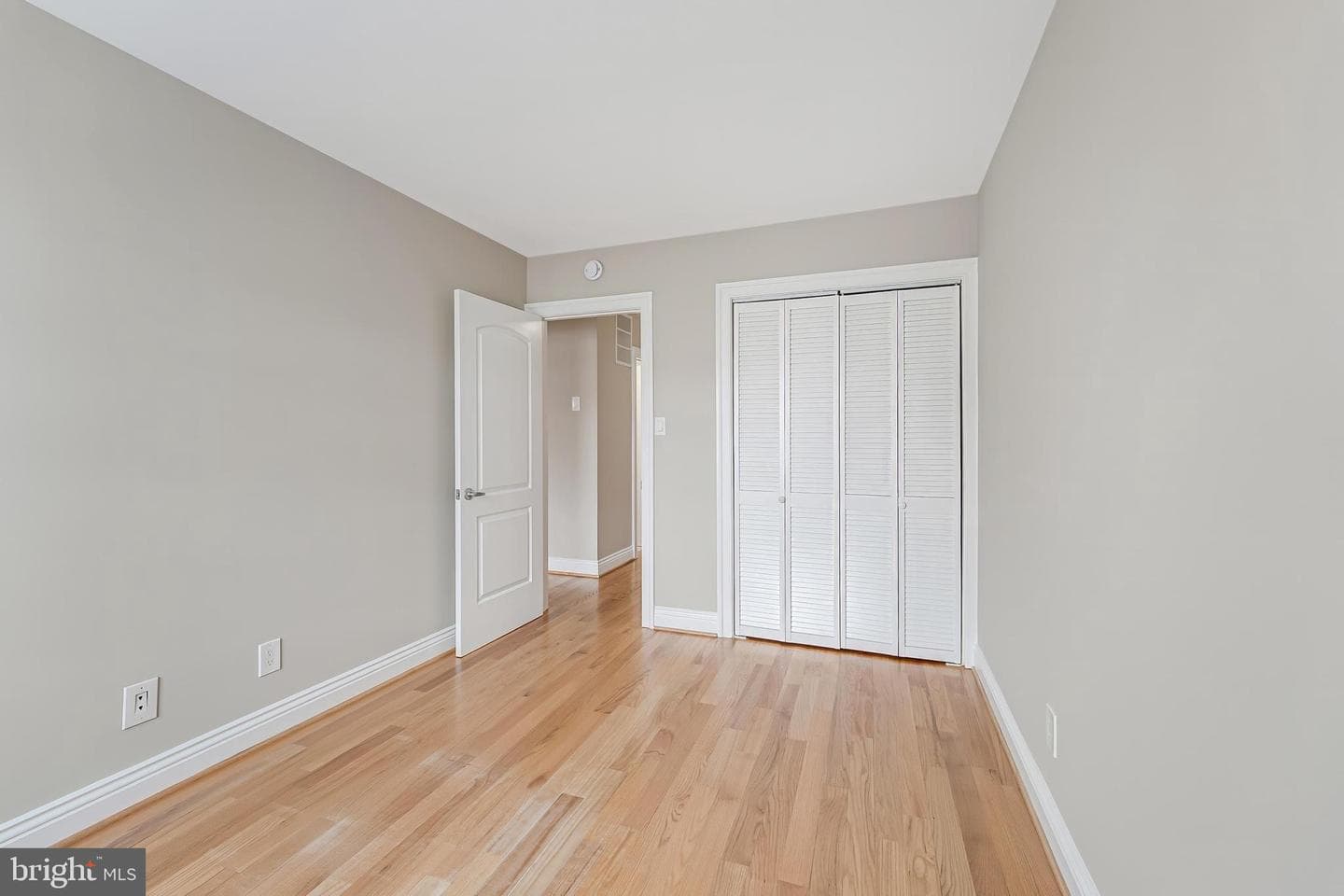 814 Geranium Street NW photo 38