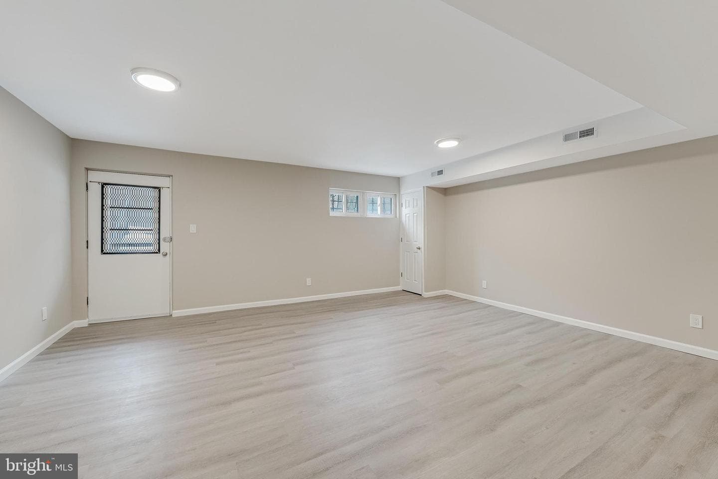 814 Geranium Street NW photo 46