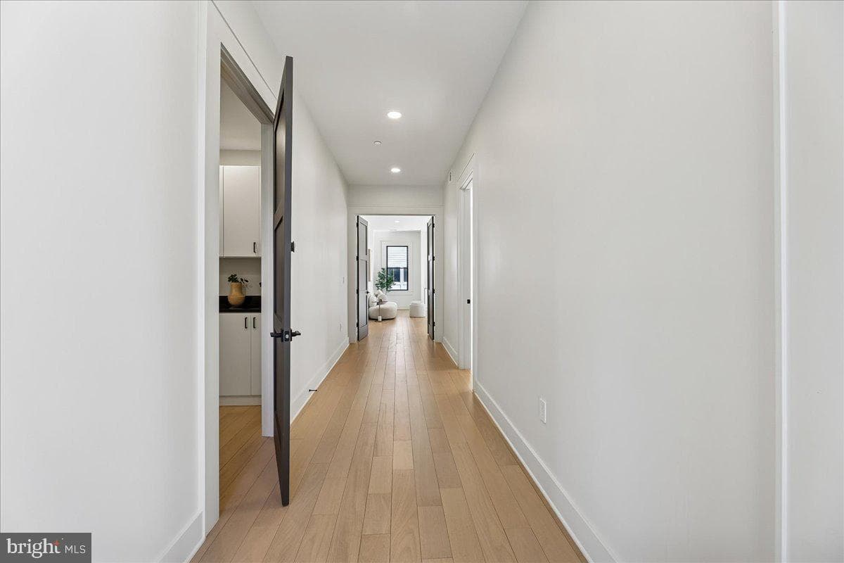 4428 Albemarle Street NW photo 30