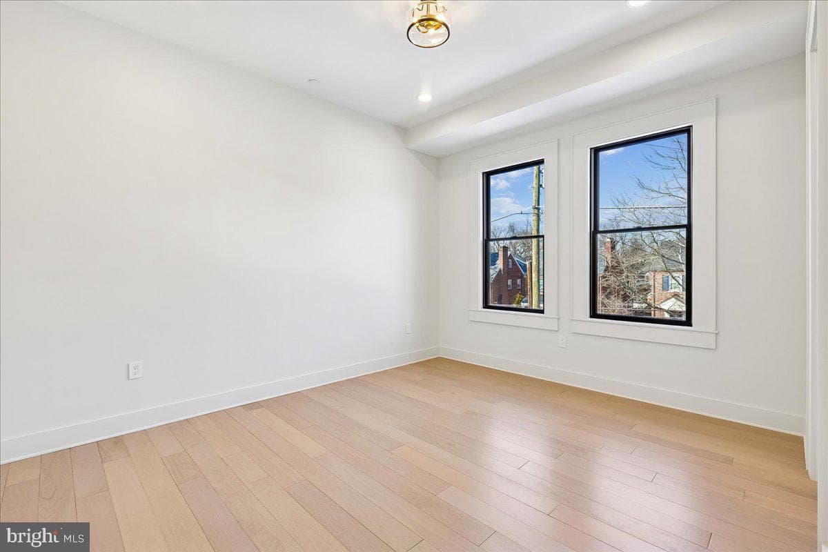 4428 Albemarle Street NW photo 31