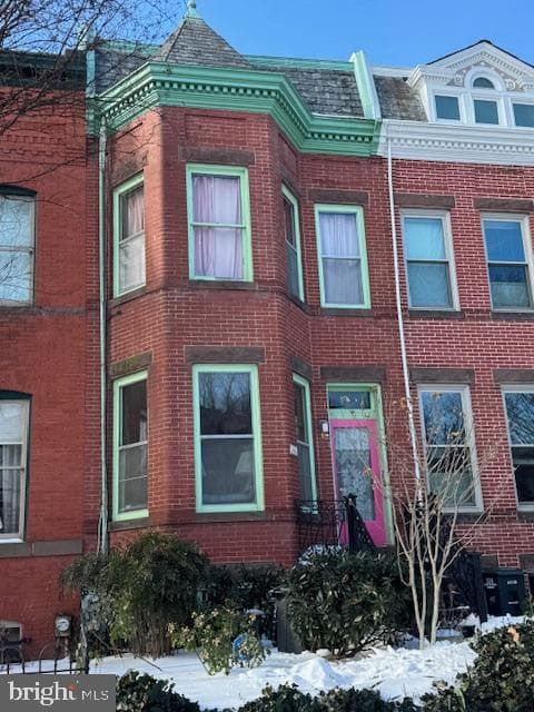 149 Kentucky Avenue SE photo 1