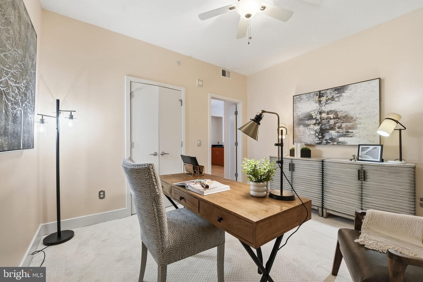 910 M Street NW #516 photo 9