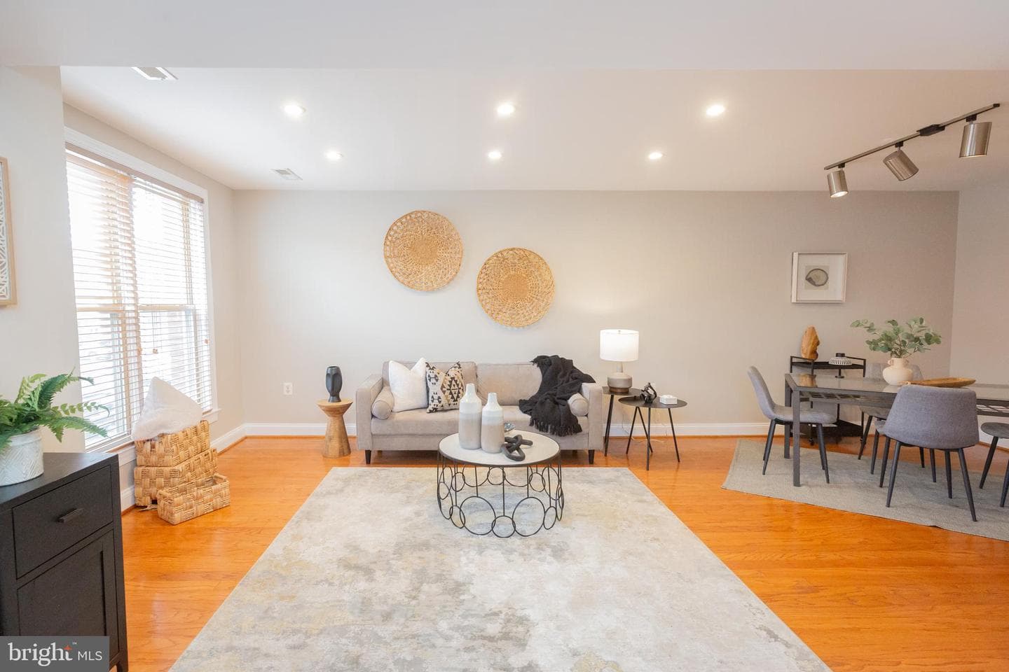 1432 East Capitol Street NE #1432 photo 12