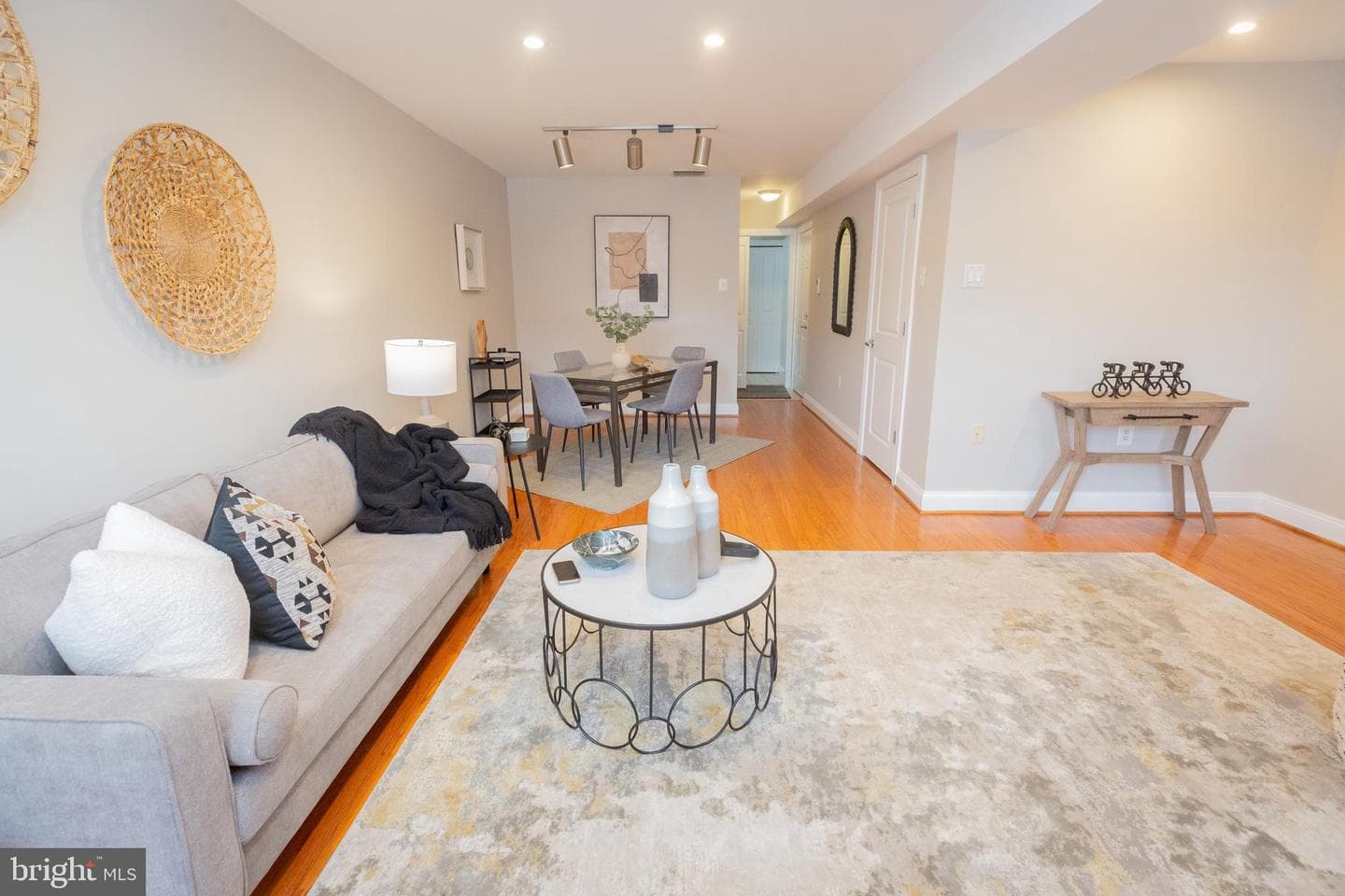 1432 East Capitol Street NE #1432 photo 18