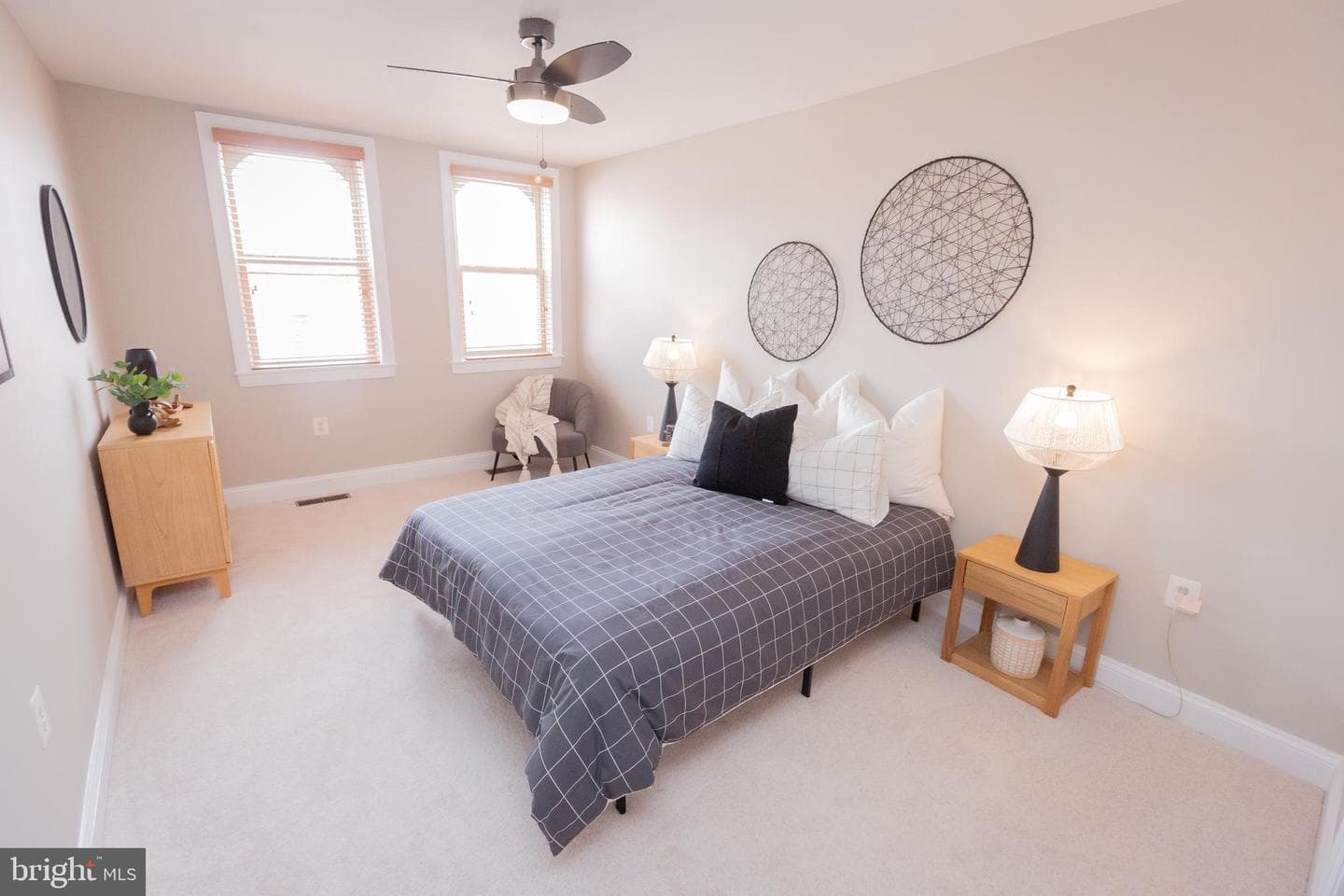 1432 East Capitol Street NE #1432 photo 37