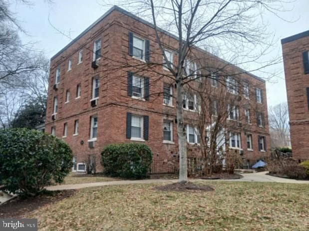 4491 Macarthur Boulevard NW #201, Washington