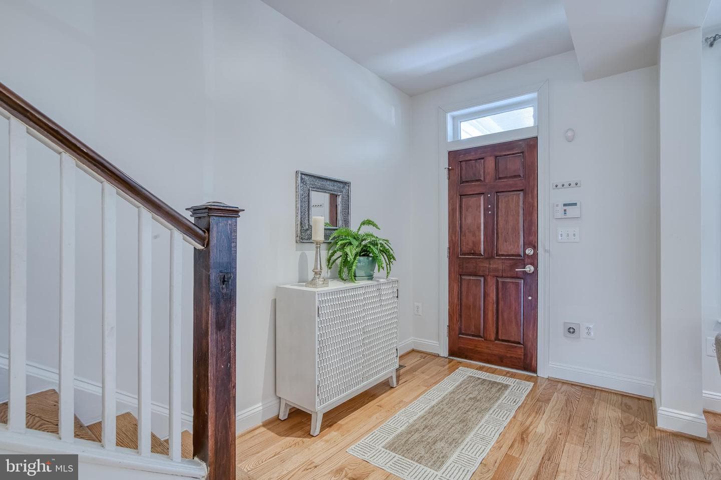 237 16th Street SE photo 3