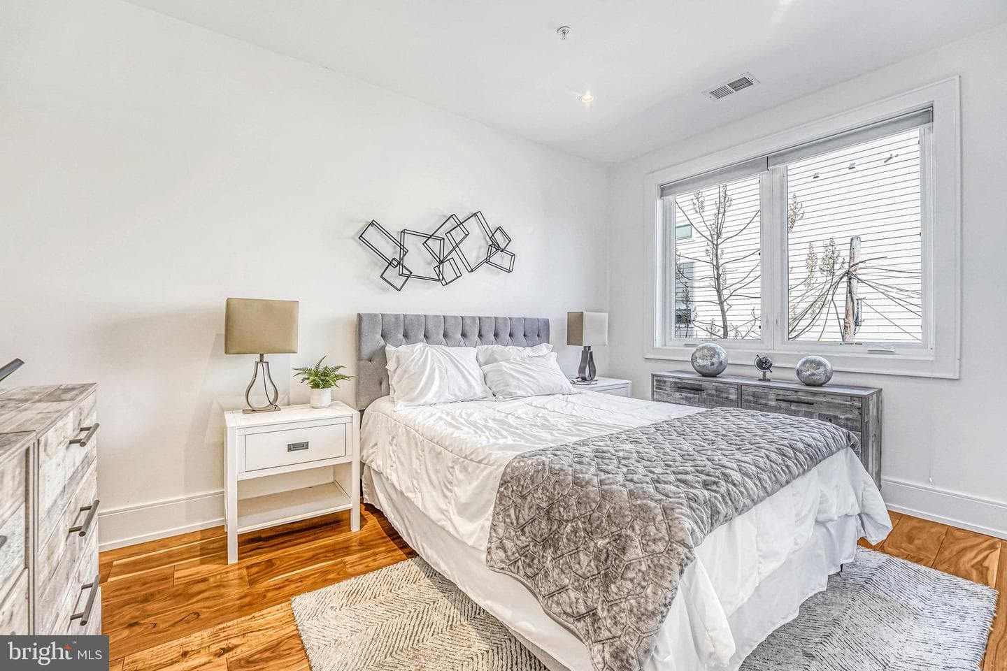 904 H Street NE #1 photo 6