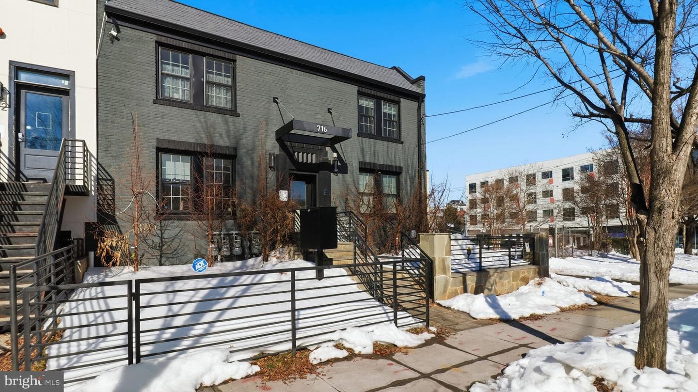716 Kearny Street NE #5 photo 31