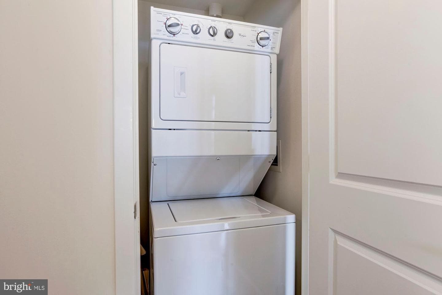 475 K Street NW #1105 photo 17