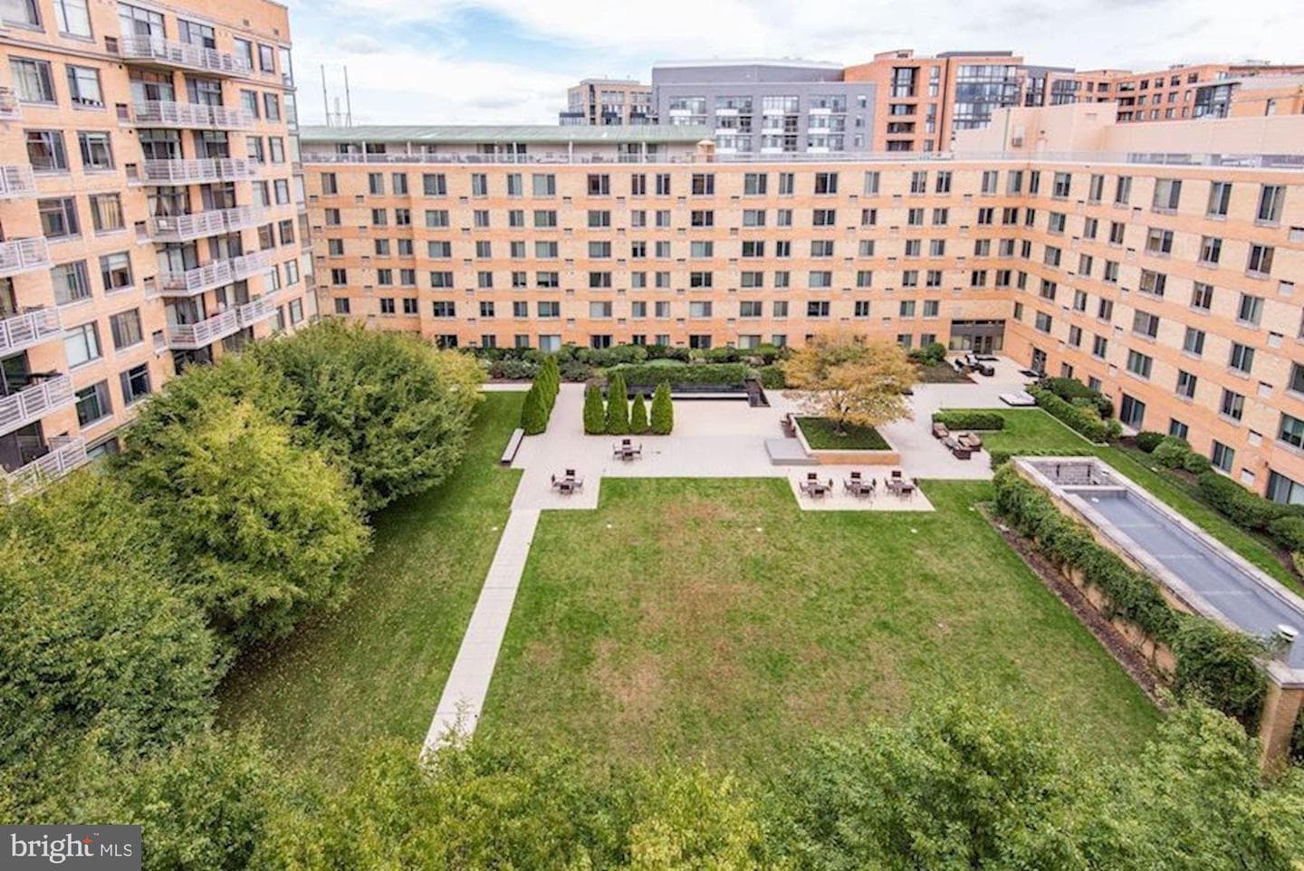 475 K Street NW #1105 photo 26