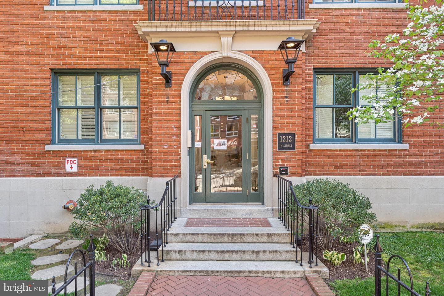 1212 M Street NW #100 photo 1