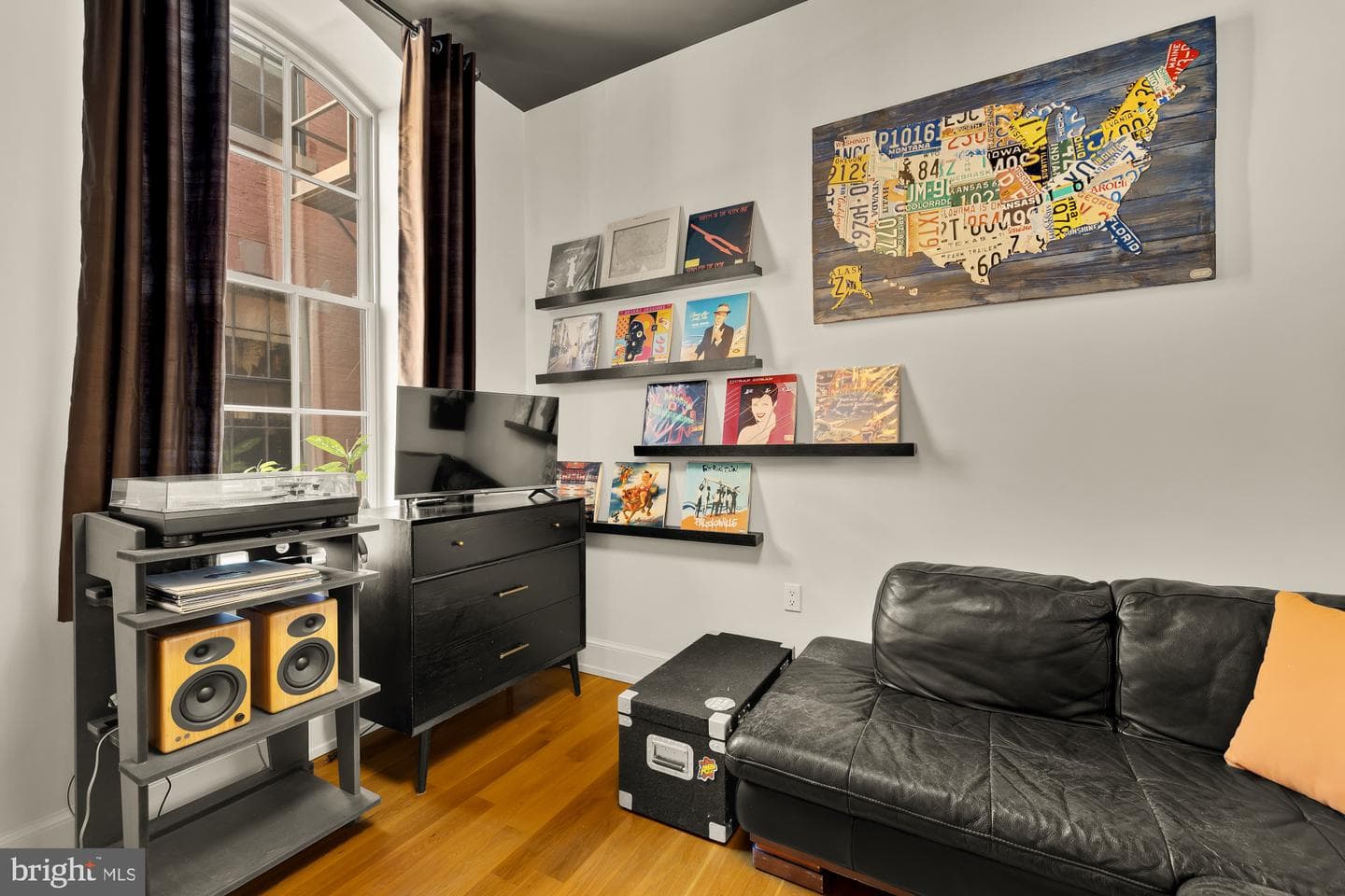 215 I Street NE #311 photo 22
