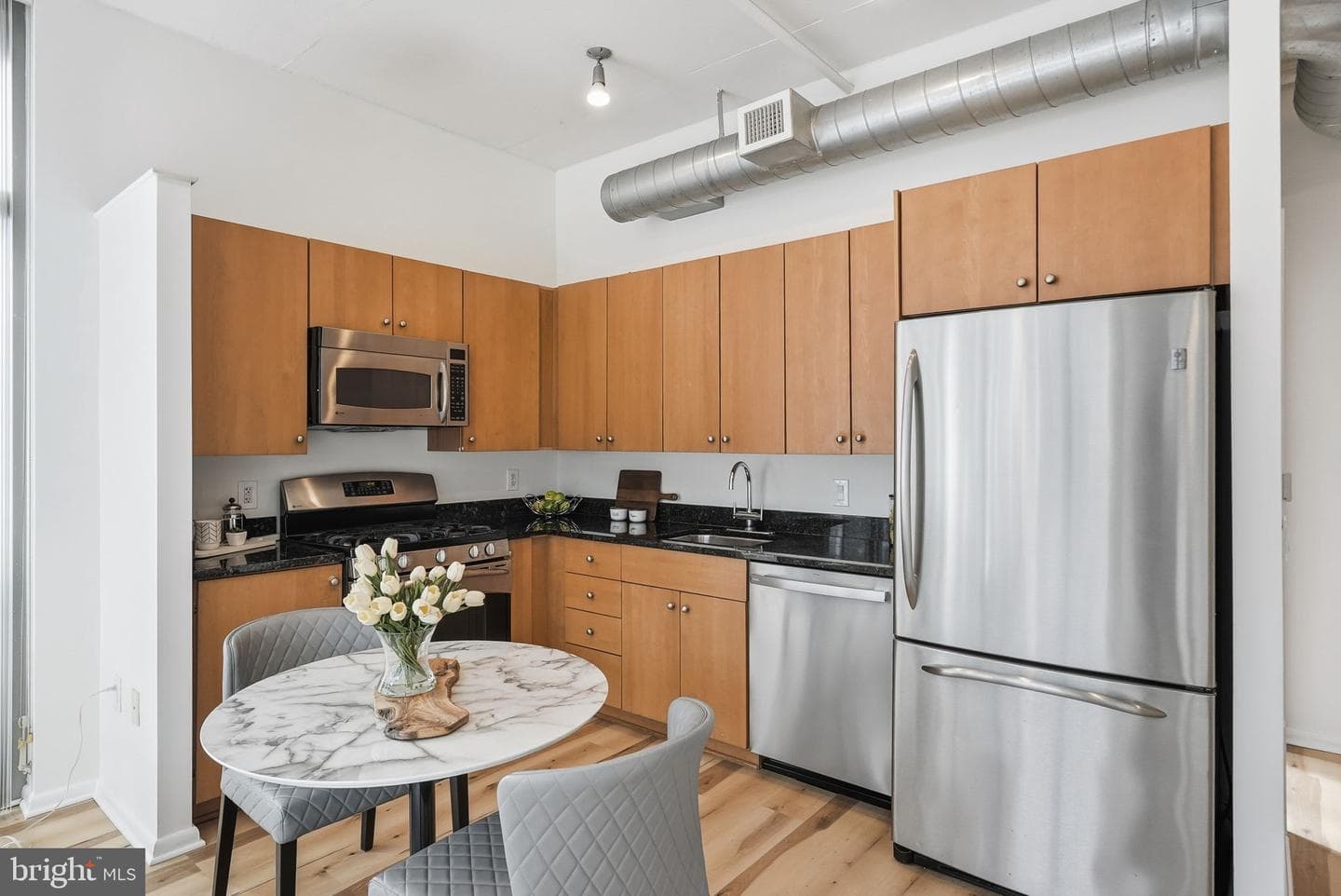 811 4th Street NW #404 photo 7