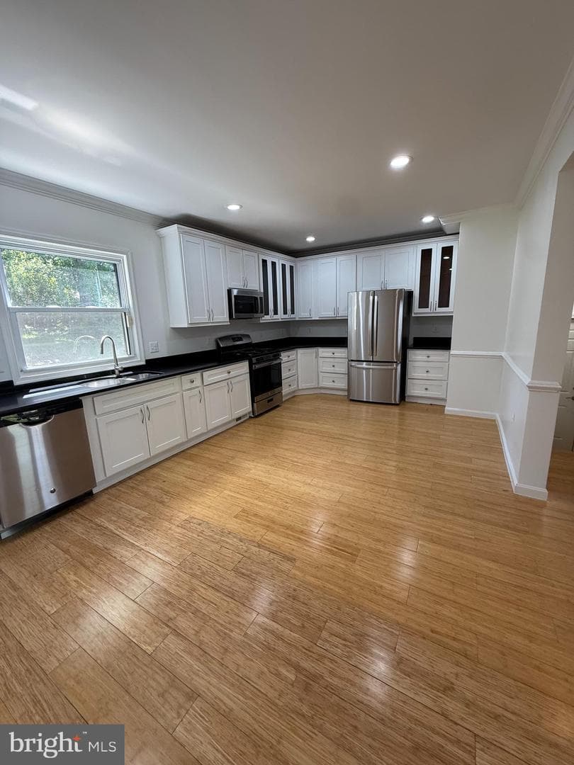 1242 Anacostia Road SE photo 7