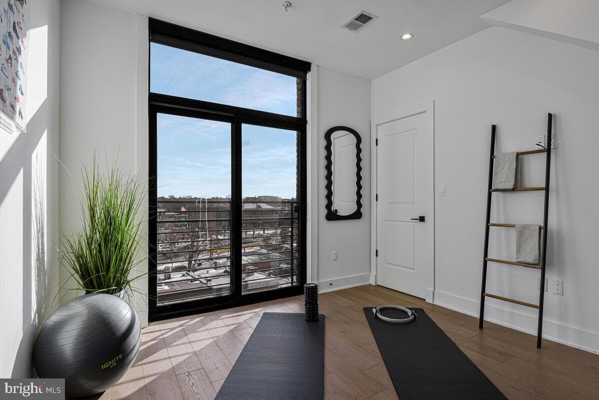 1402 H Street NE #504 photo 8