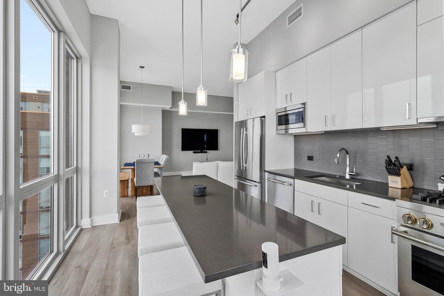 88 V Street SW #801 photo 16