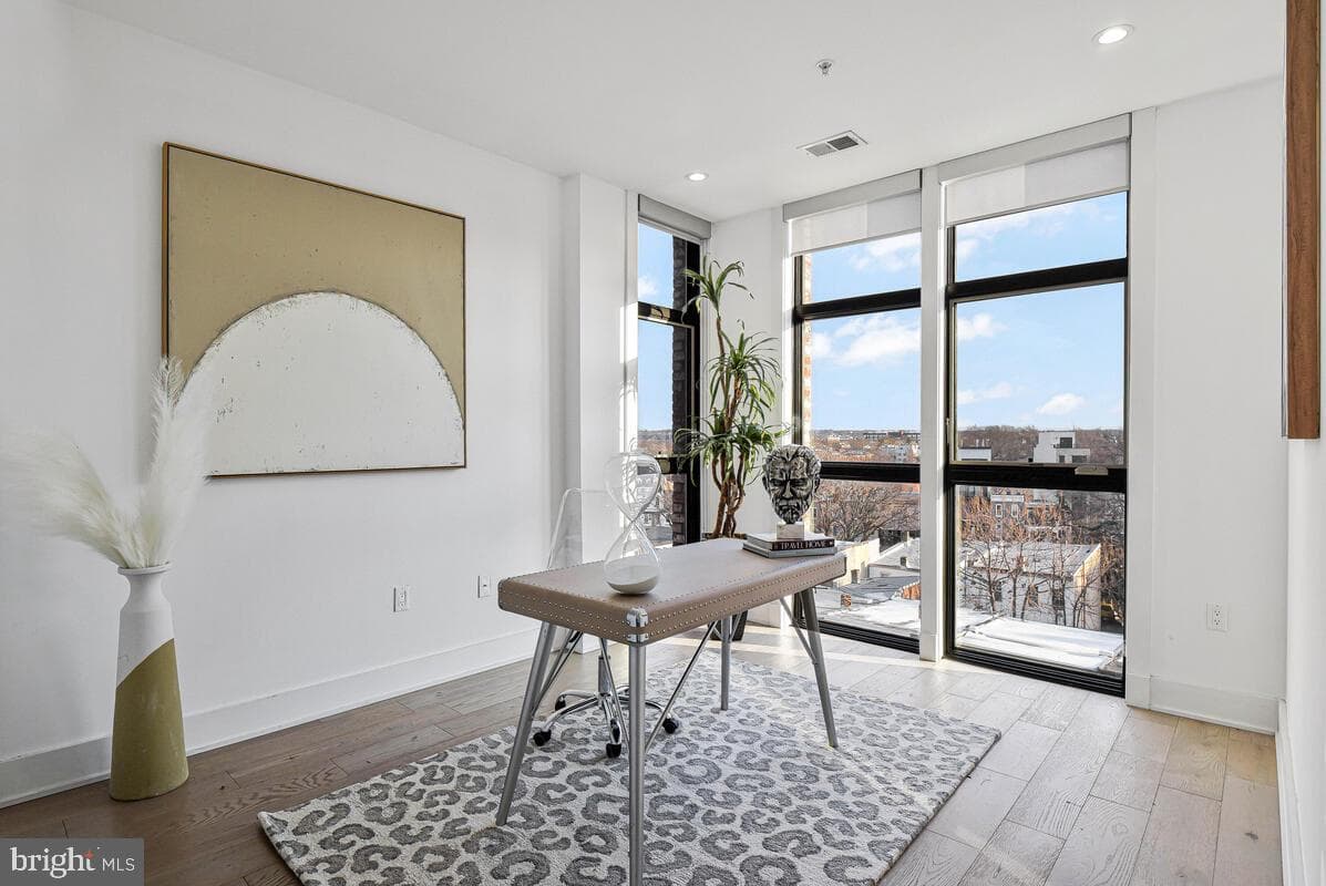 1402 H Street NE #505 photo 18