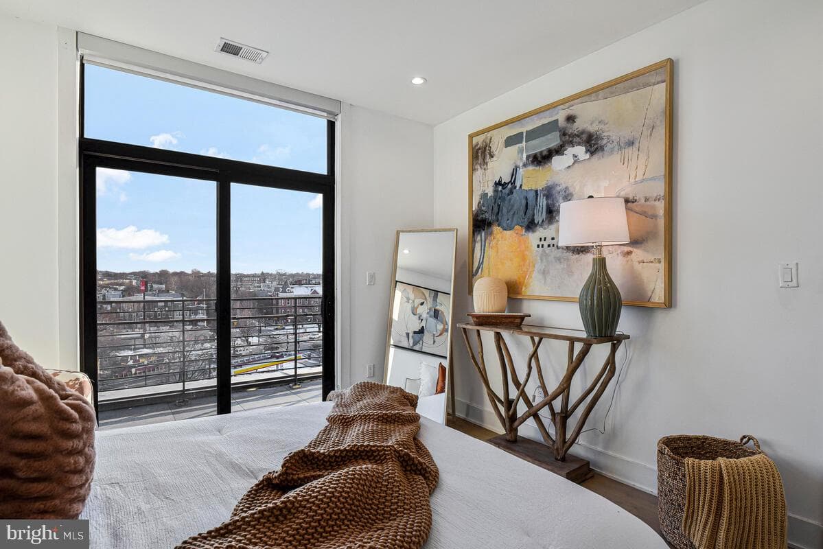 1402 H Street NE #505 photo 25