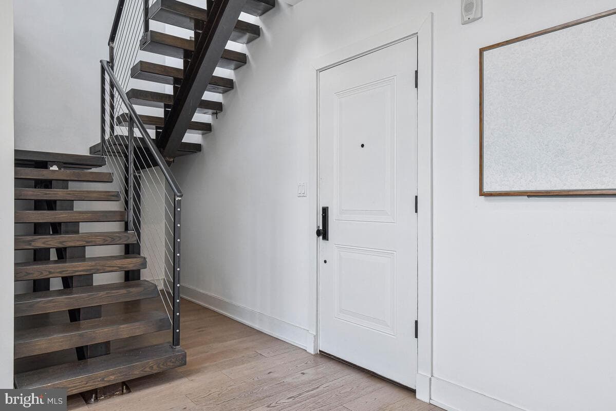 1402 H Street NE #505 photo 6