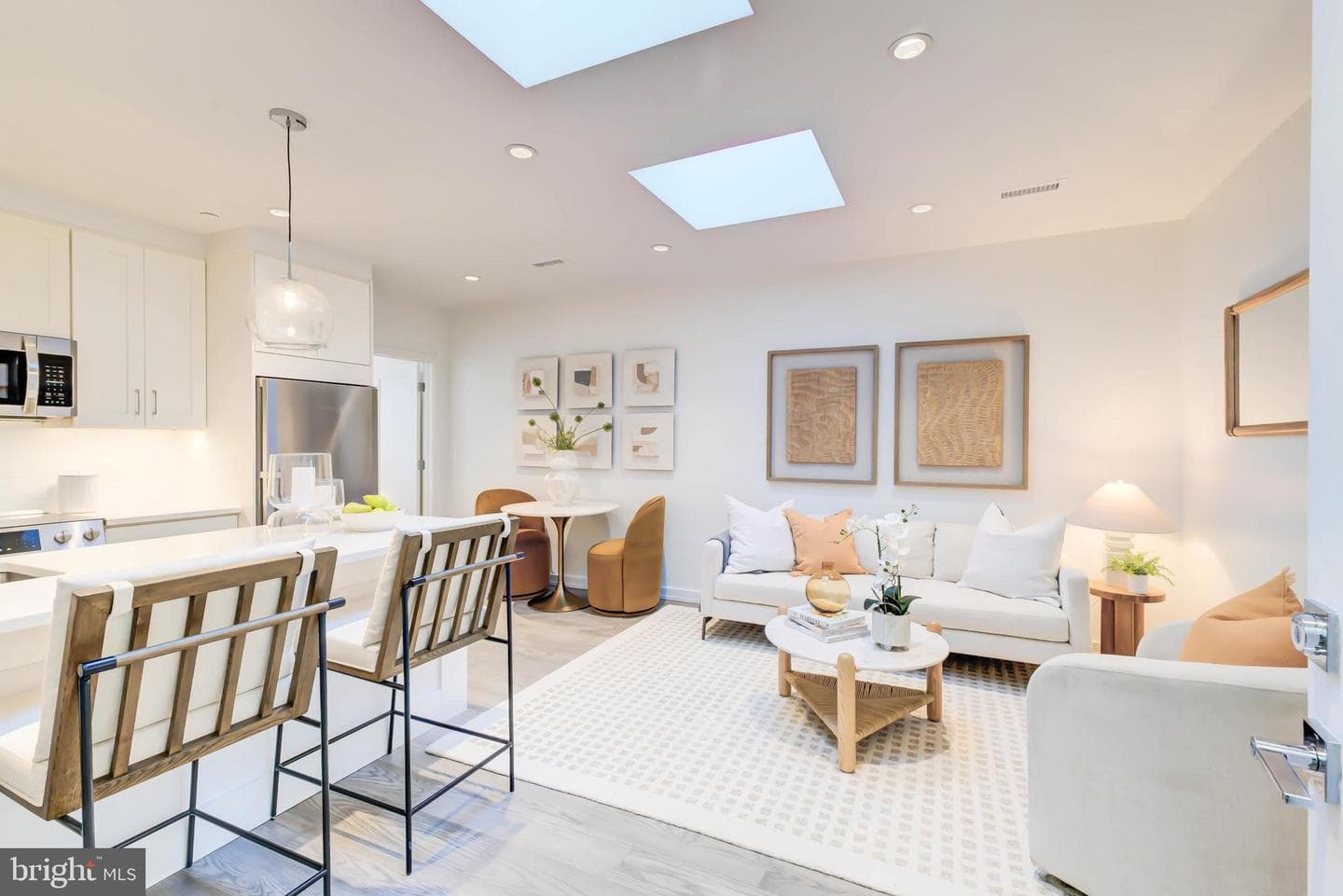 1357 Nicholson Street NW #6